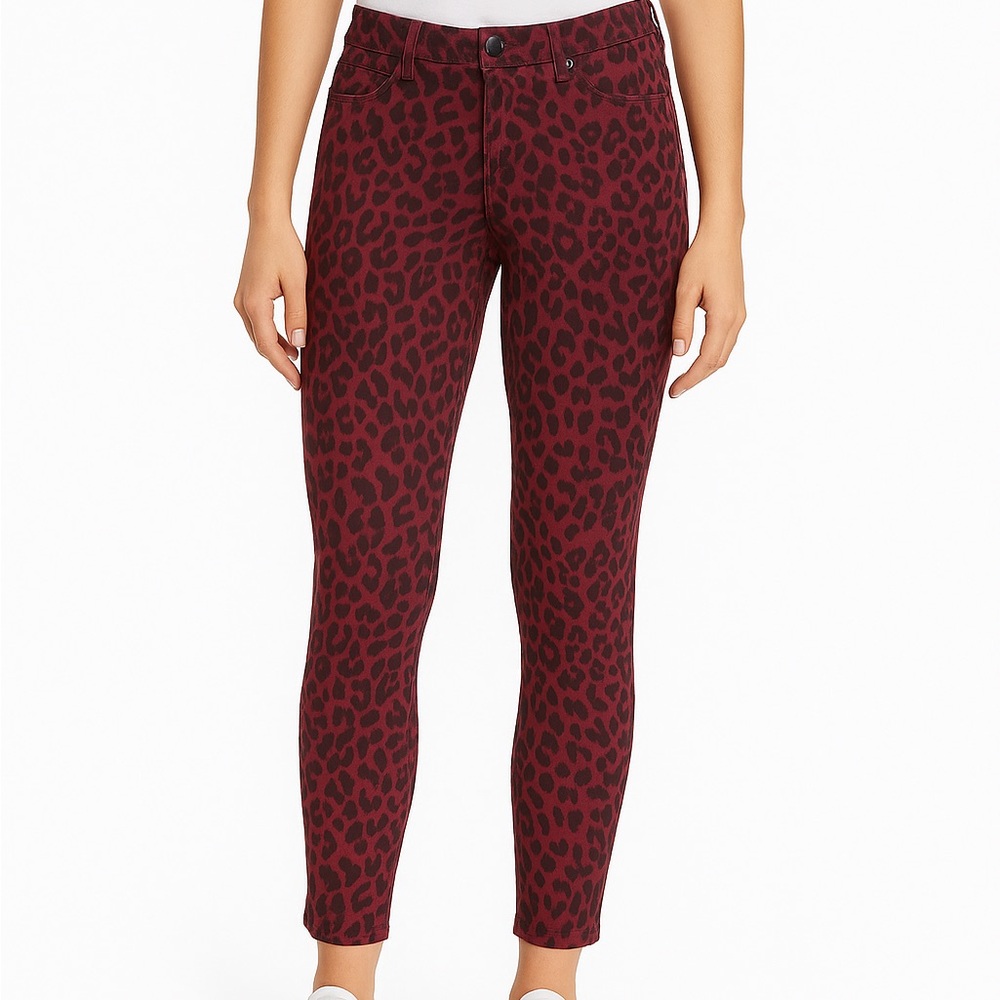 Leopard Print- Social Standard by Sanctuary Ankle Skinny Pants – Size 8 – NWT